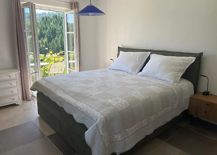 Weingut Kleinmonte * 里欧查赫